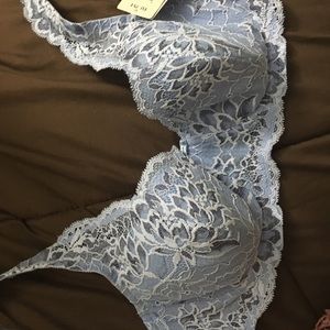 BNWT! Size 34 DD Triumph Amourette Charm Lacy Bra
